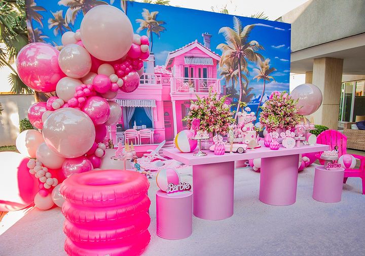 decoracion de Barbie para fiesta tematica cumpleaños (7)