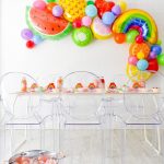 Imágenes de globos de piñas flamingos y frutas