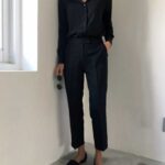 Outfits minimalistas para una entrevista de trabajo