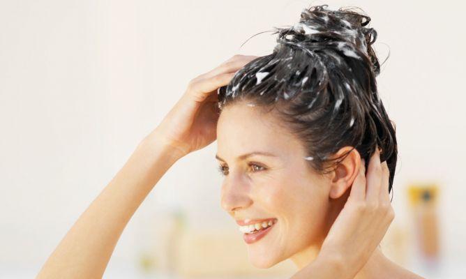 Usa shampoo y acondicionador que hidrate tu cabello