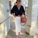 Outfits con pantalón blanco para mujeres de 40
