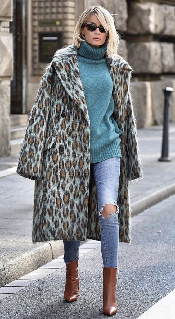 Looks para mujeres de 40 otoño - invierno con jeans
