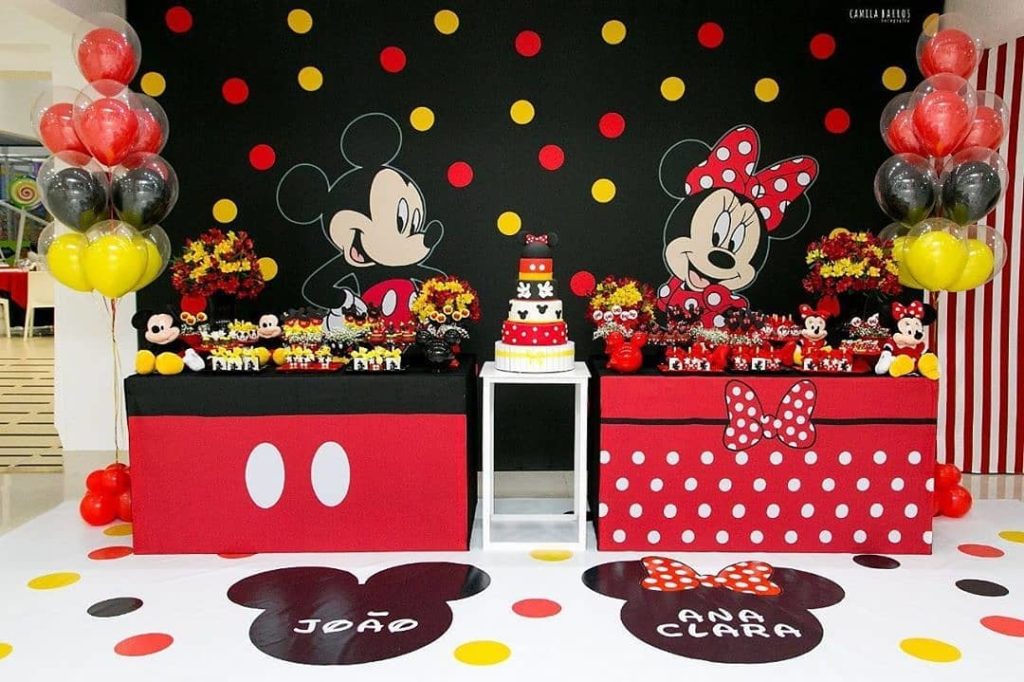 Fiestas de niño y niña de Mickey y Minnie